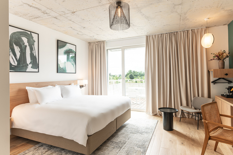Bedroom 19