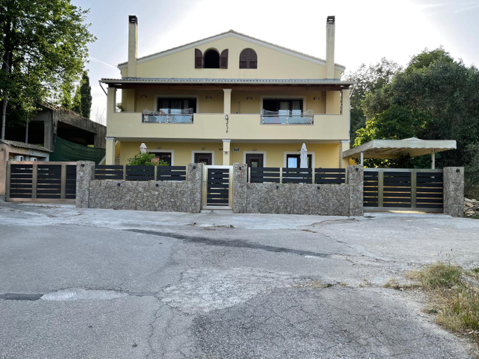 Others 5, Natashas Apartments, Ionian Islands