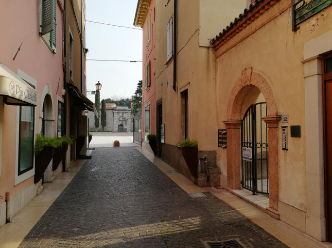 Exterior & Views 5, Domus Romanae in centro storico, Verona