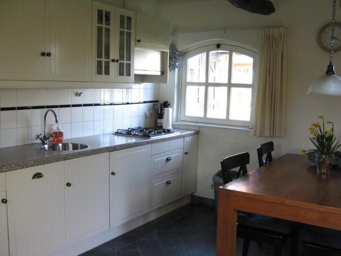 Kitchen 4, De Hopbel & Het Koevinkje, Boxtel