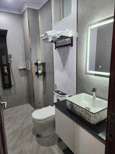 Bathroom 4, Newlife Homestay, Hàm Thuận Bắc