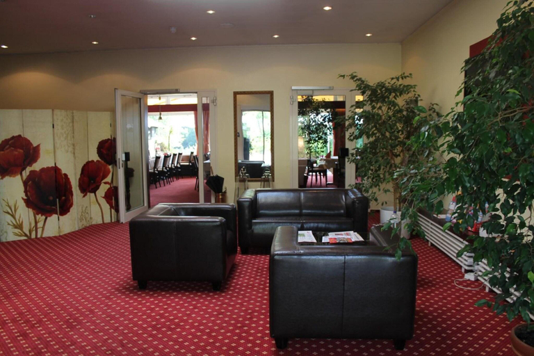 Public Area, Seegarten Hotel Restaurant, Pinneberg