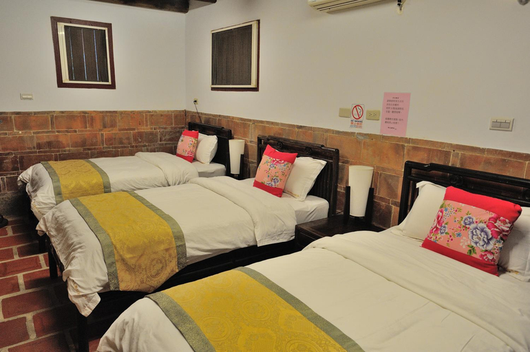 Bedroom 14
