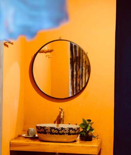 Bathroom 2, La Beaute Bac Ha, Bắc Hà
