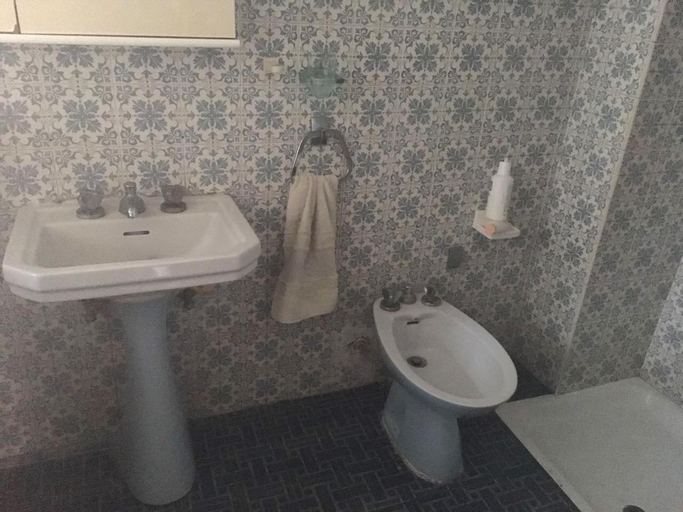 Bedroom 3, Blu Mare Villa Carlo, Rome