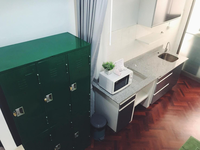 Bathroom 11