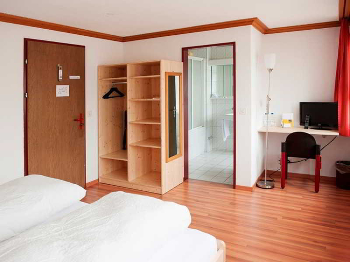 Bedroom 5, Alpha Thun, Thun