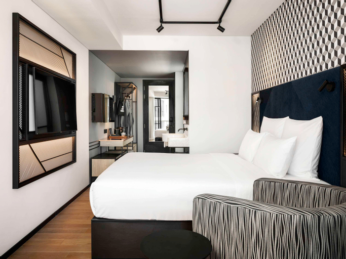 Bedroom 16