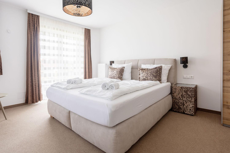 Bedroom 16