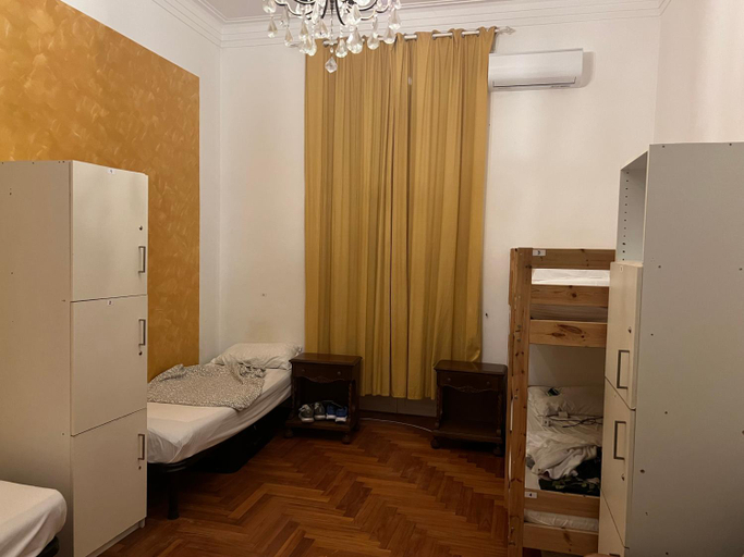 Others 2, Varese Suite Guest House, Roma