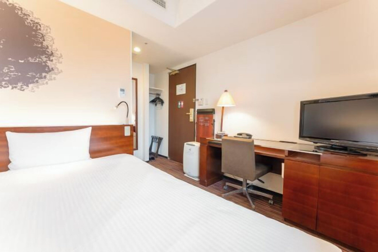 Bedroom 12