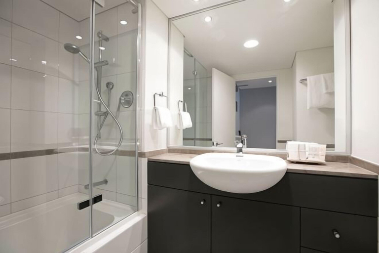 Bathroom 22