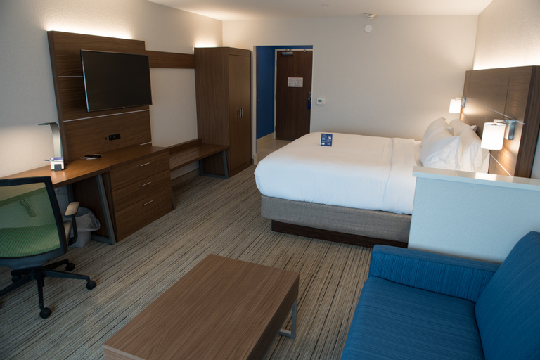 Holiday Inn Express & Suites MISHAWAKA - SOUTH BEND - Tap to explore photos