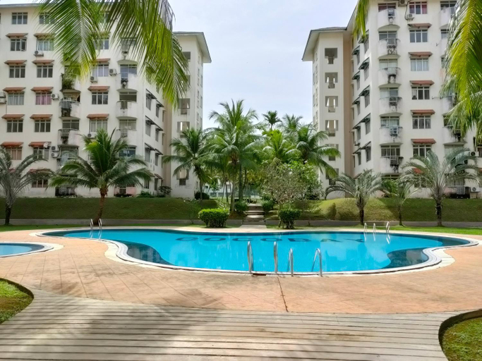 Others 5, Deluxe Family Beach Condo PortDickson, Port Dickson