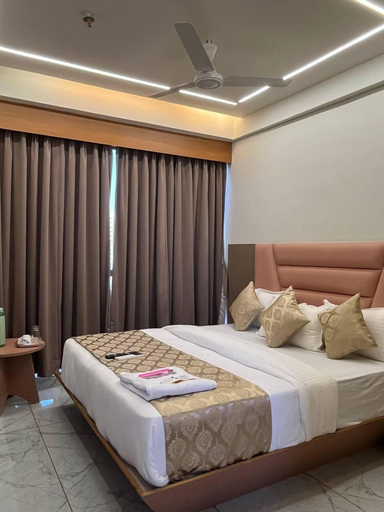 Bedroom 2, HOTEL MELBOURNE GANDHINAGAR, Gandhinagar