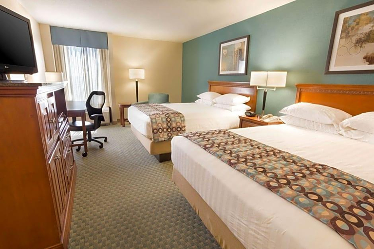 Bedroom 4, Drury Inn & Suites Birmingham Grandview, Jefferson