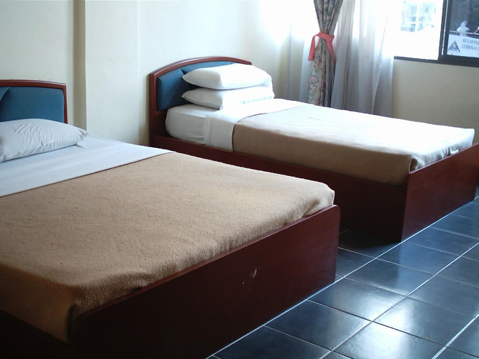 Bedroom 3, OYO 91052 Hotel Kenangan, Kuala Terengganu