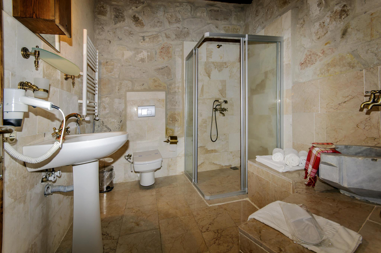 Bathroom, Nessa Cave Hotel, Nevşehir