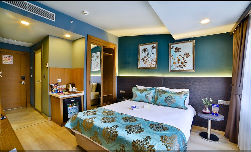 Bedroom 3, The Tango Hotel, Şişli