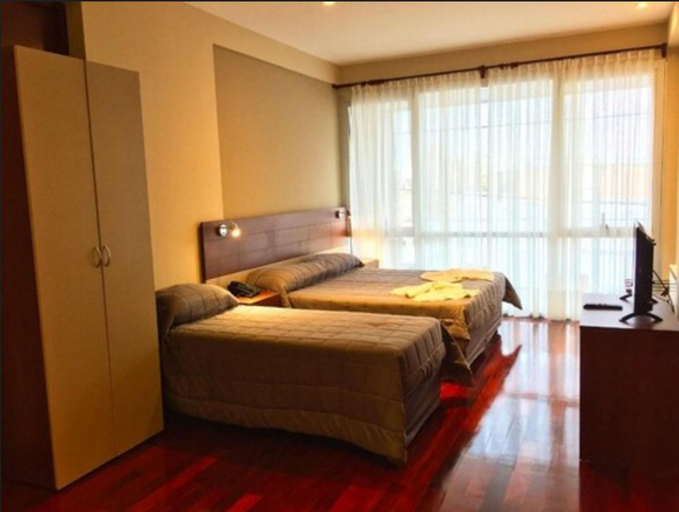 Bedroom 2, Plaza Hotel Paseo, Capital