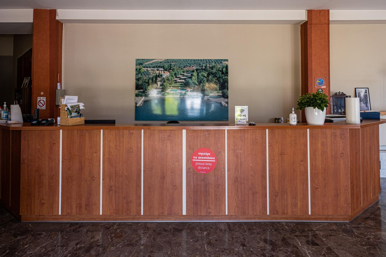 Public Area 2, Tsamadanis Hotel & Bungalows Friends Family, Central Greece