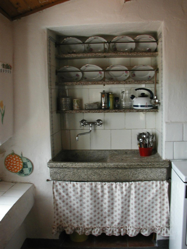 Others 4, agriturismo Ranise Franca, Imperia