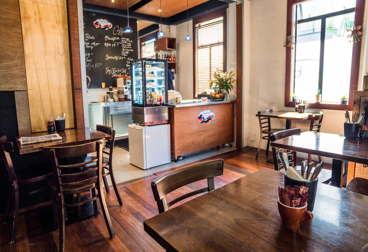 Food & Drinks 5, U Boutique Hotel, SureStay Collection by BW, Wellington