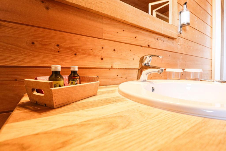 Bathroom, Le Domaine de L'Adoux, Alpes-de-Haute-Provence