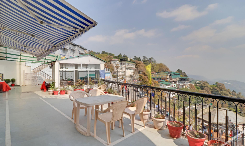 Food & Drinks 5, Treebo Mayur, Mall Road, Dehradun
