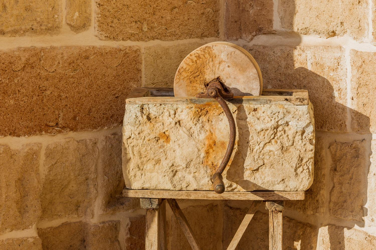 Others 2, Casale Cambro, Lecce