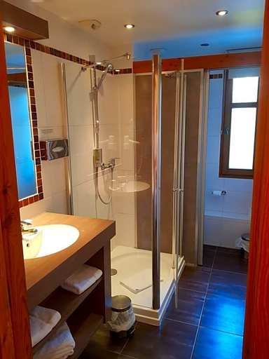 Bathroom 5, Hotel-Restaurant Spa Les Peupliers, Hautes-Alpes