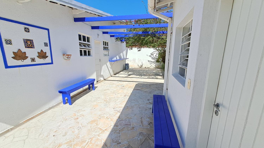 2, Suites com Wi-fi - Lindo jardim - Praia Pernambuco, Guarujá
