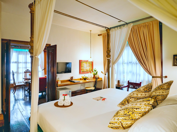 Bedroom 13