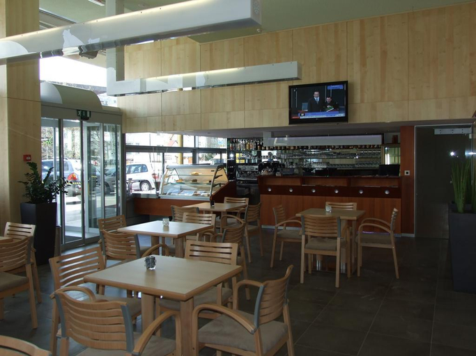Food & Drinks 5, Creina, Kranj