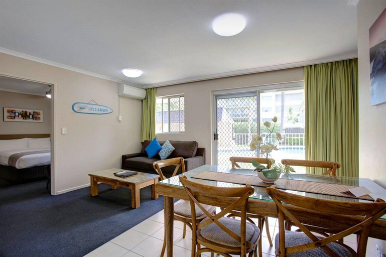 Bedroom 3, Beachpark Holiday Apartments, Coffs Harbour - Pt A