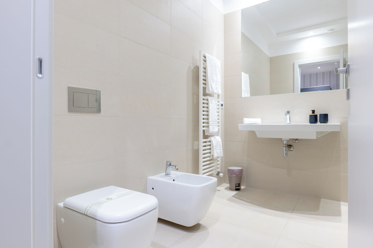 Bathroom 5, LHI Healthy Hotel Lecce, Lecce