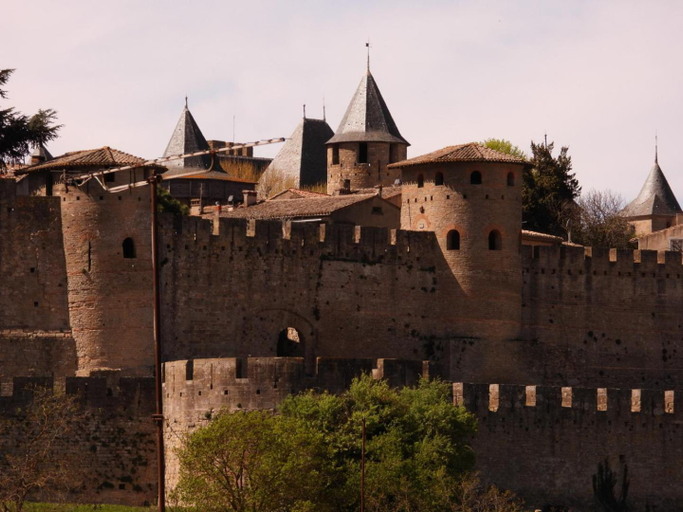 5, Casa Del Castell, Aude