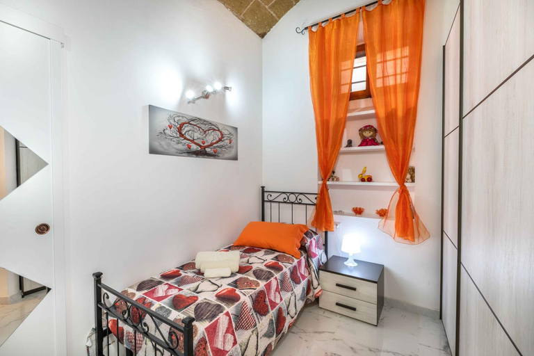 Bedroom 2, Al Pozzo Bianco, Terni