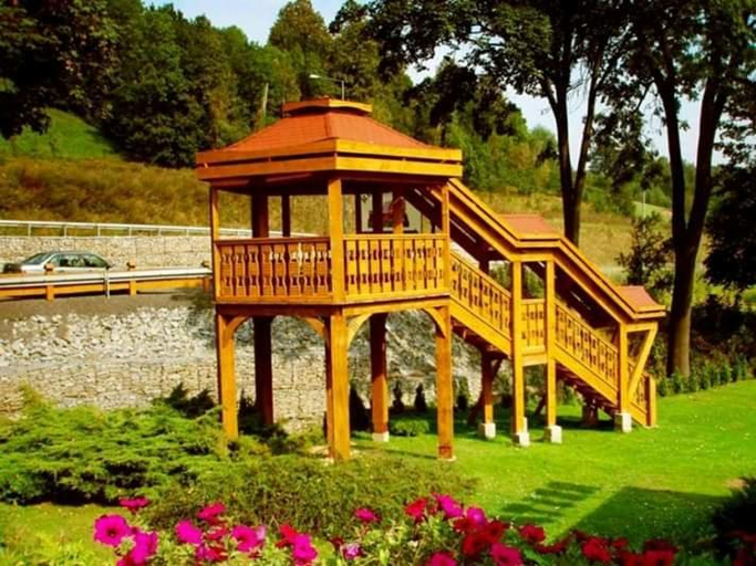 Others 3, Nad Potokiem, Jawor