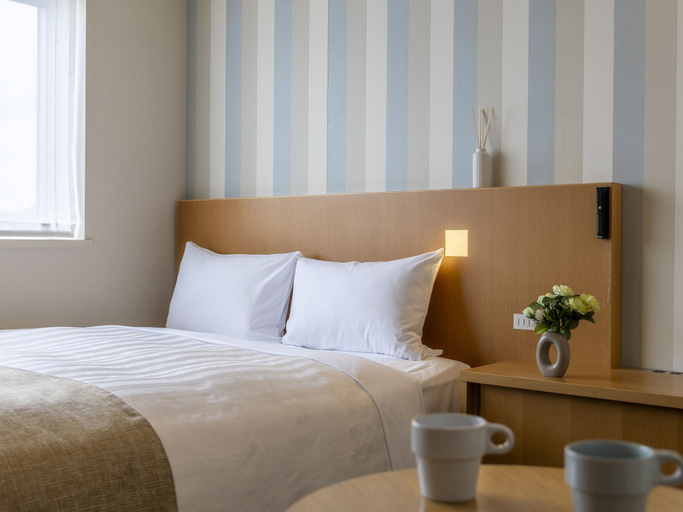 Bedroom 2, Hiroshima Washington Hotel, Hiroshima
