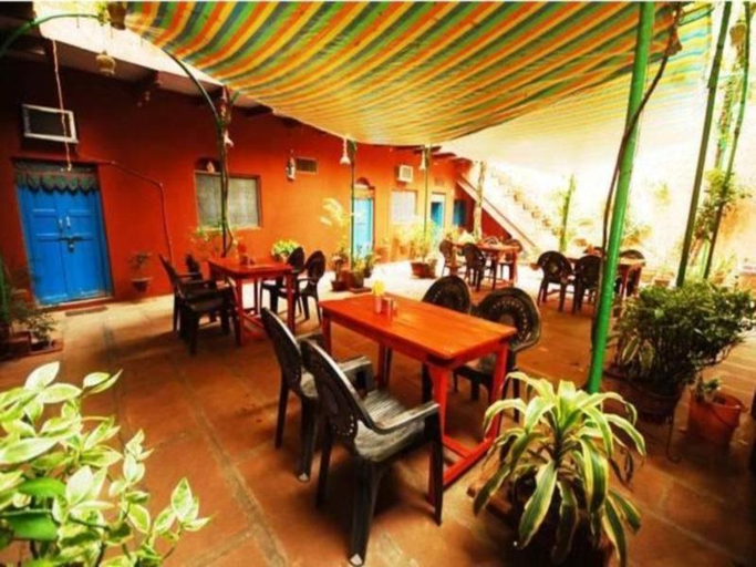 Food & Drinks 5, Ganpati Guest House, Varanasi
