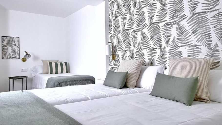 Bedroom 3, A Marisma Hostal, Pontevedra