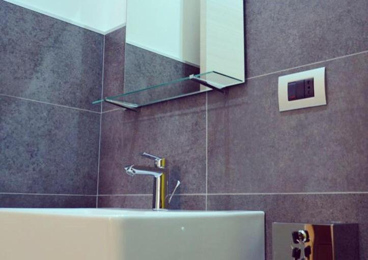 Bathroom 3, ZIA FRANCA BED&BREAKFAST, Salerno
