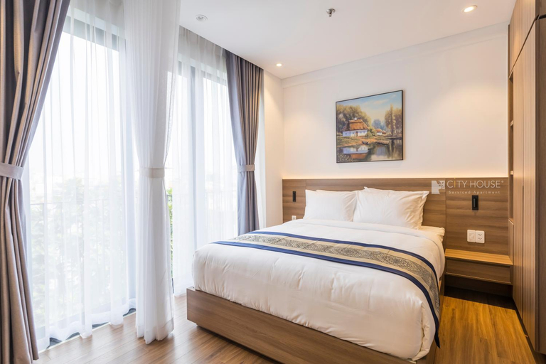 Bedroom 12