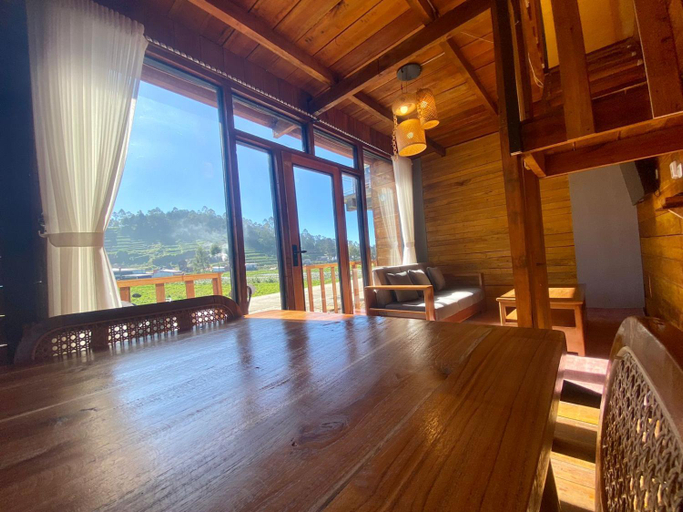 4, Cabin Linggayoni dieng, Wonosobo
