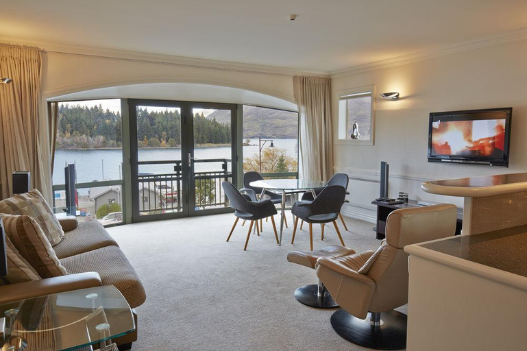 Exterior & Views 2, The Waterfront, Queenstown-Lakes