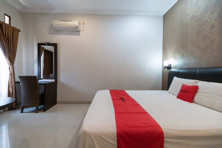 Bedroom 13