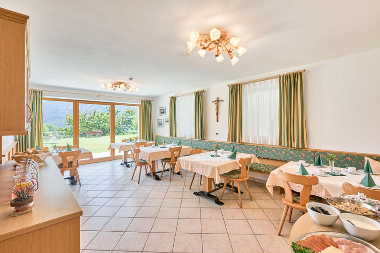 Food & Drinks 4, Schiestl Hof, Bolzano