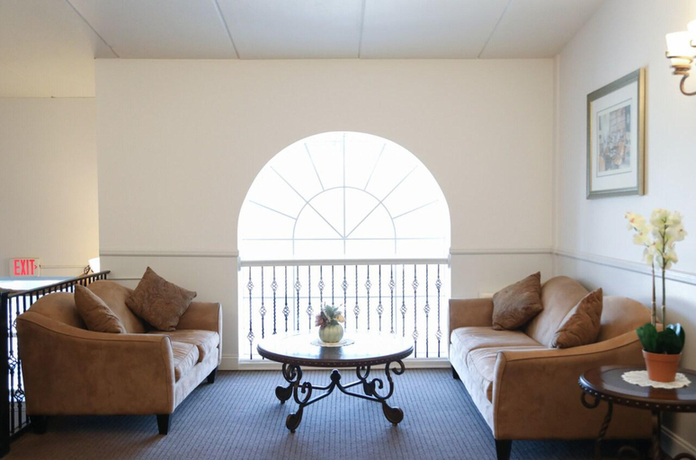 Public Area, Inn At Arbor Ridge Hotel & Conference Center, Dutchess