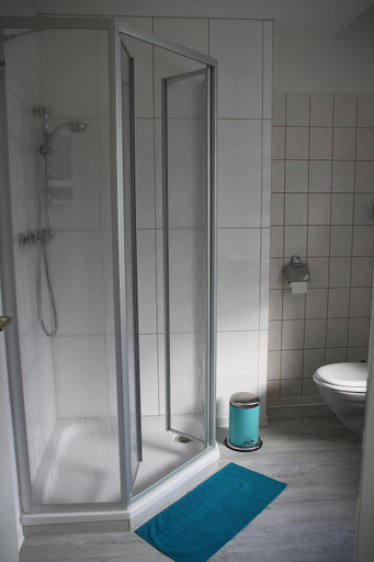 Others 4, Pension Domino, Nordhausen